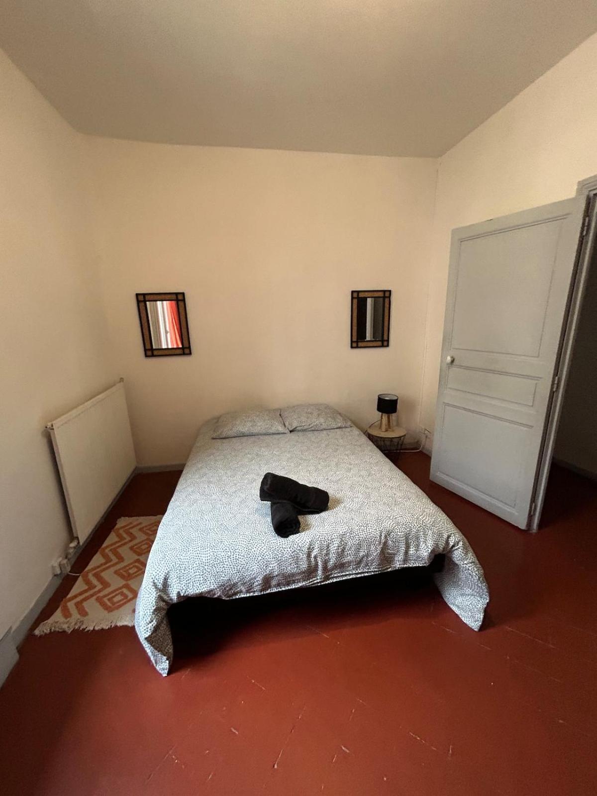Grand Appartement De 100M2 -Allee Paul Riquet Beziers - 4Chambres - Wifi- Tv Connectee Bagian luar foto